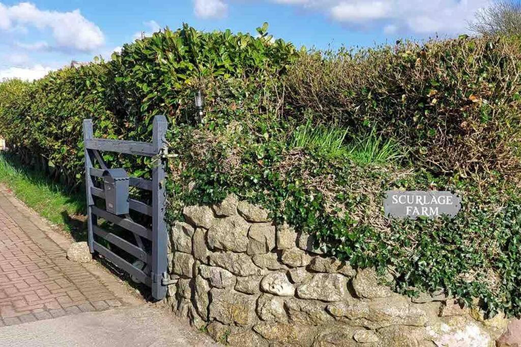 Appartamento Sunnyside At Scurlage Farm Swansea Esterno foto